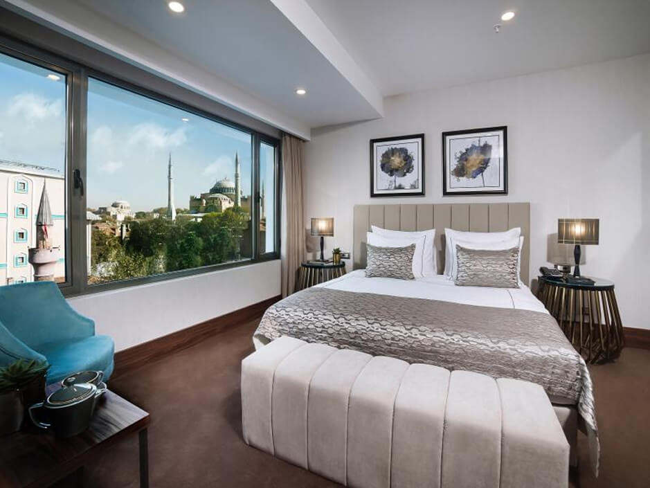 Vogue Hotels Istanbul Konaklama Superior Sehir Manzaralı Oda Kart