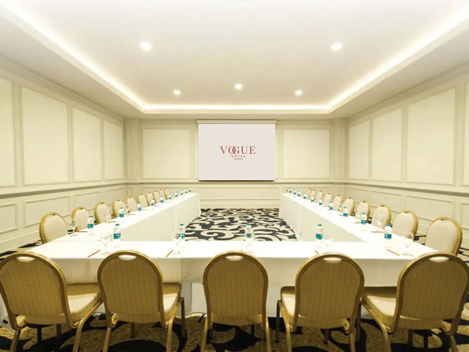 /media/rf2fr5ld/vogue-hotels-bodrum-toplantı-salonu-card-neptune.jpg