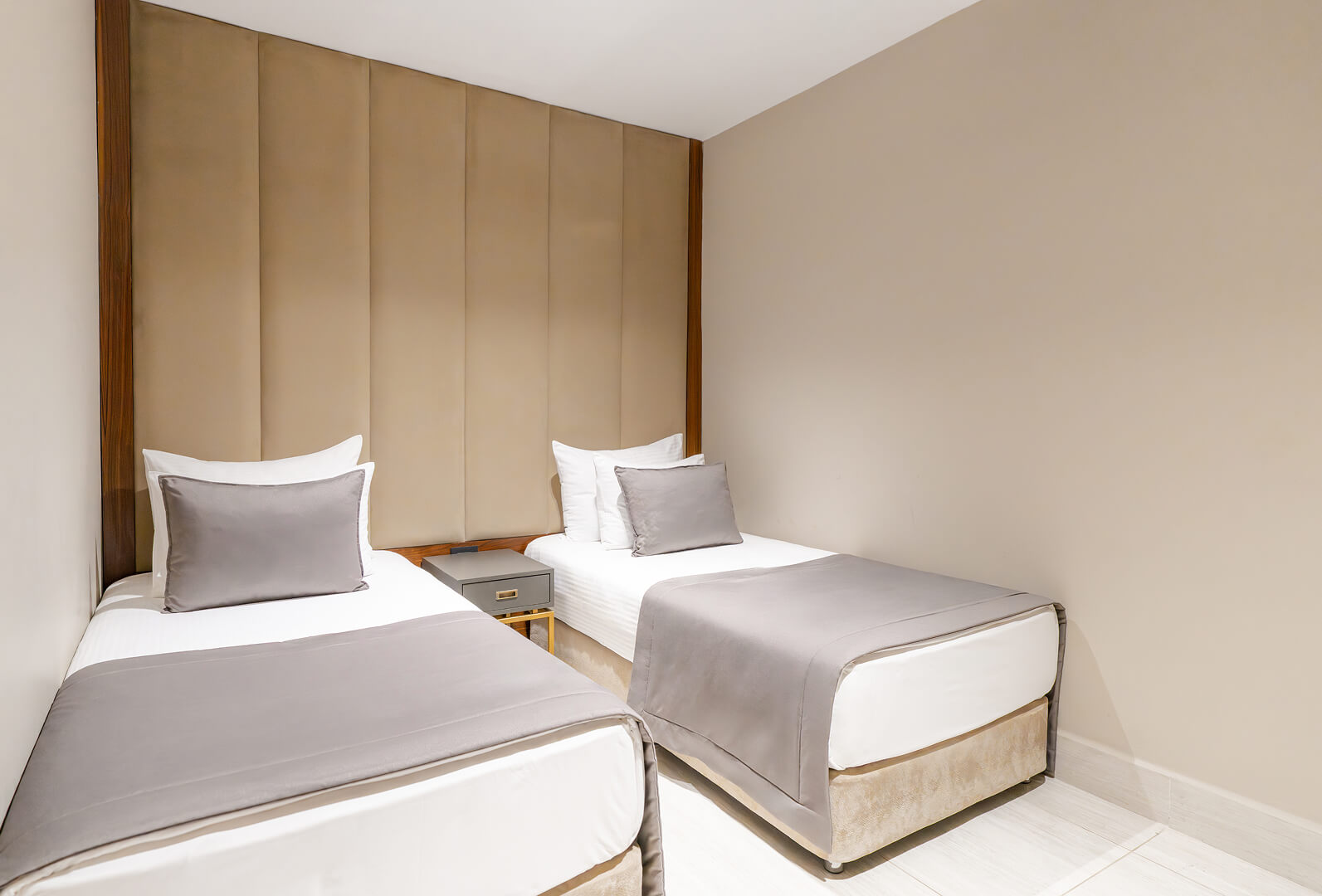 /media/zq2hwwdv/vogue-hotels-konaklama-family-suite-land-view-galeri-2.jpg